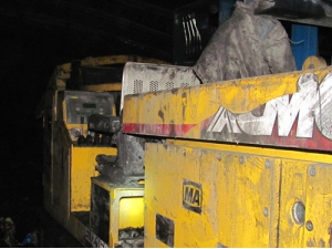 煤(méi)礦機械(xiè)施工1